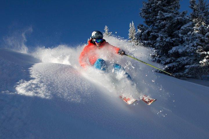 A quantidade de neve que caiu essa semana nas montanhas do Colorado nos Estados Unidos deixou as estações de esqui de Vail, Beaver Creek, Breckenridge e Keystone perfeitas para esquiadores e snowboarders / Foto: Divulgação